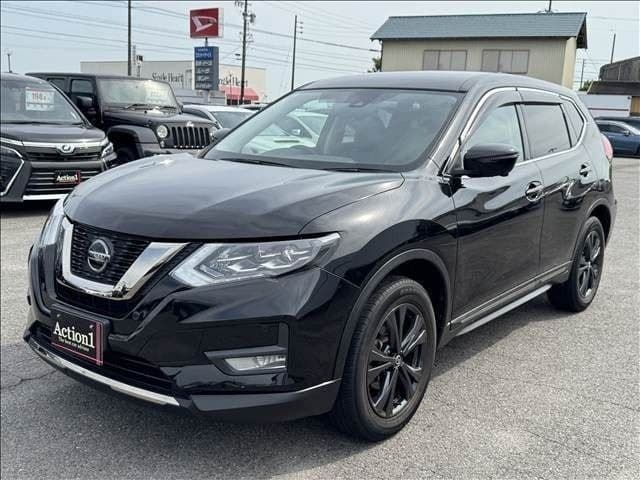 NISSAN