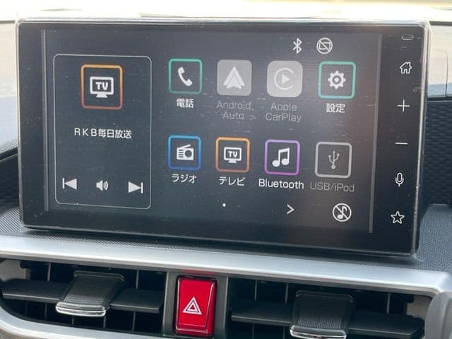 Car thumbnail 3