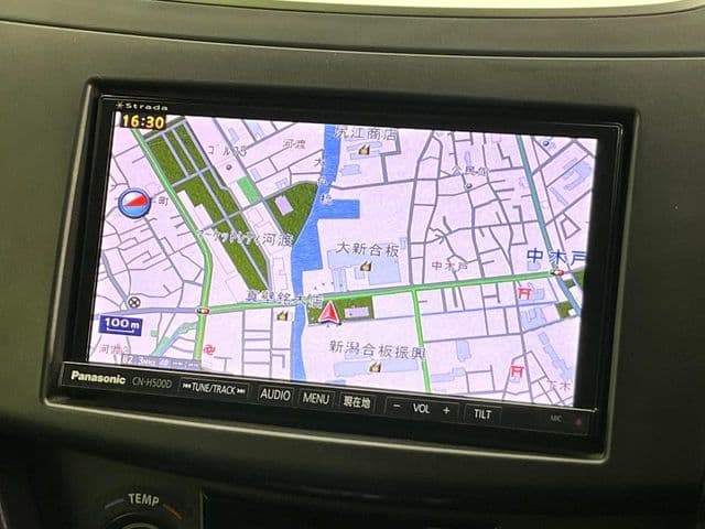 Car thumbnail 3