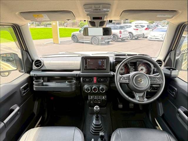 Car thumbnail 2