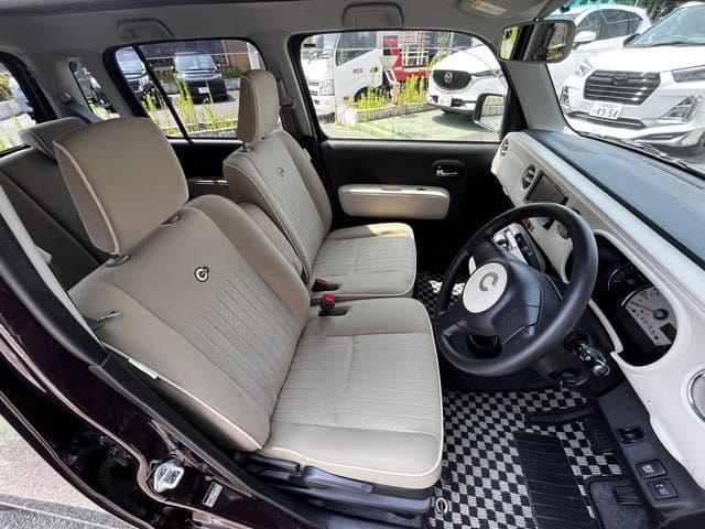 Car thumbnail 4