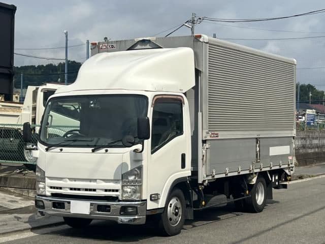 ISUZU
