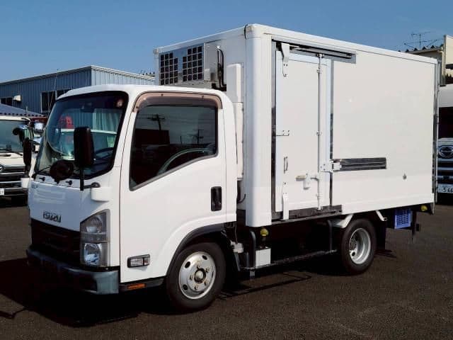 ISUZU