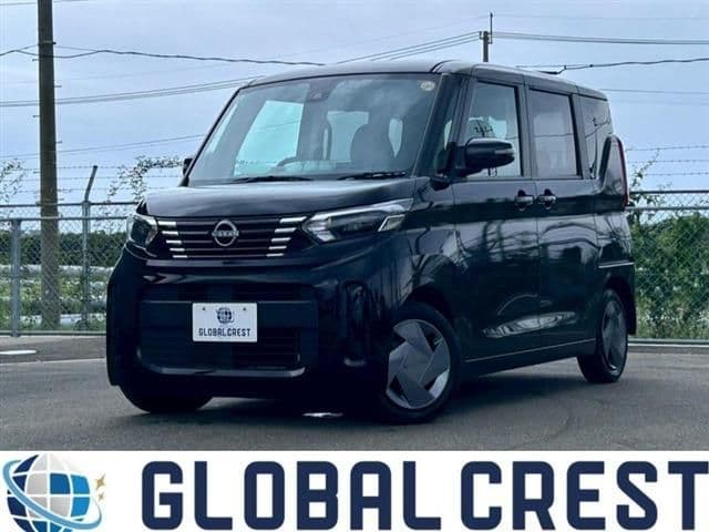 NISSAN