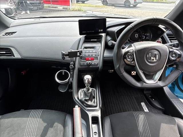 Car thumbnail 3