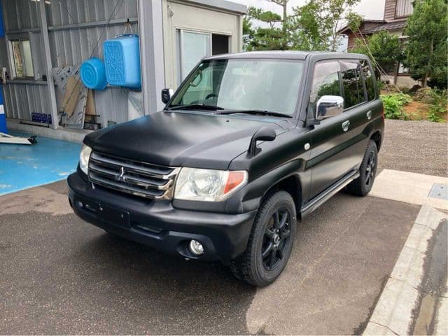 MITSUBISHI PAJERO io  4WD