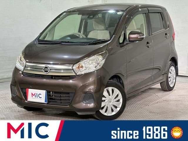 NISSAN