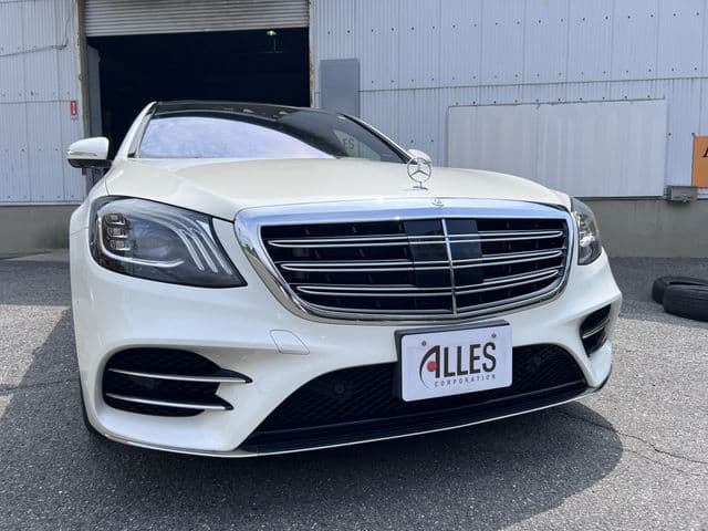MERCEDES BENZ