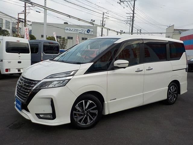 NISSAN