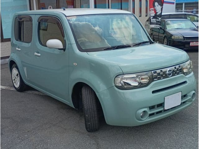Car thumbnail 3