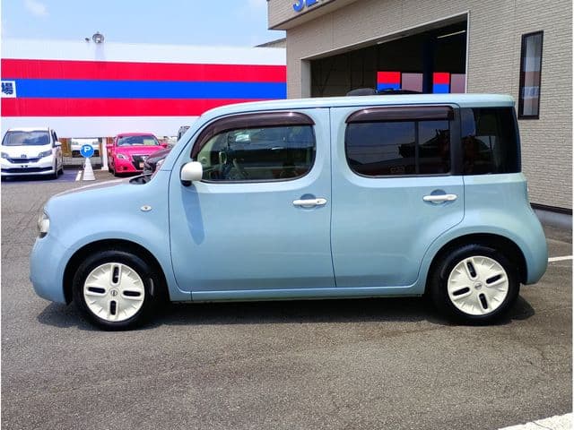 Car thumbnail 4