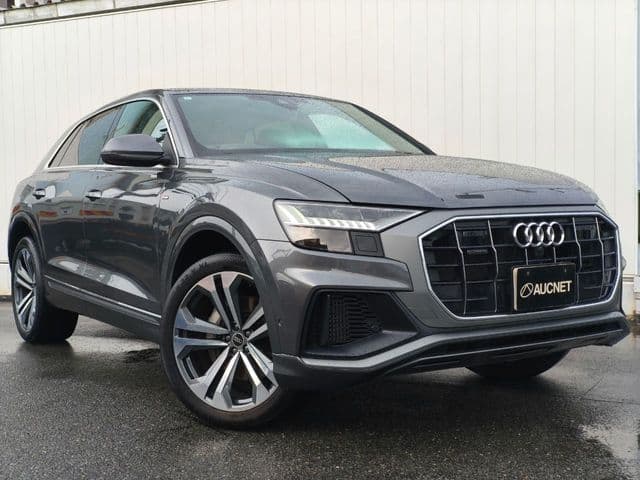 AUDI AUDI Q8