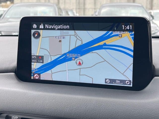 Car thumbnail 3
