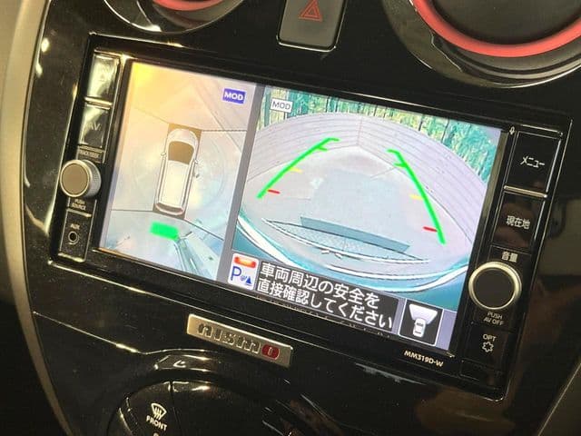 Car thumbnail 4