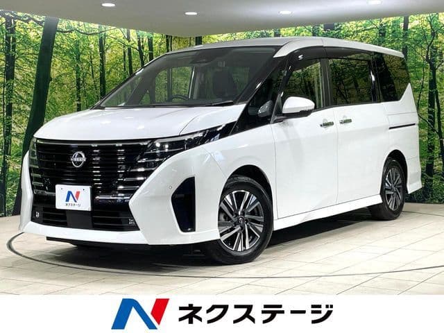 NISSAN