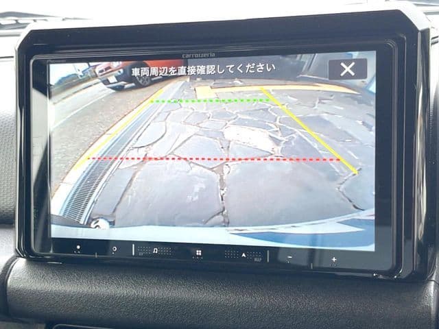 Car thumbnail 4