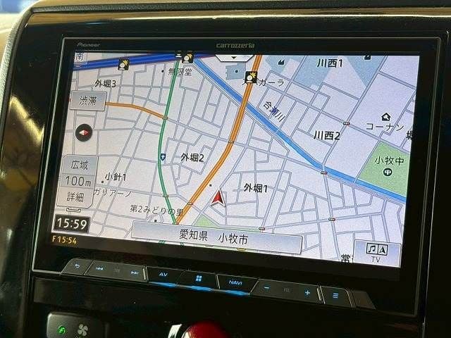 Car thumbnail 3