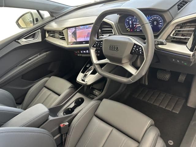 AUDI