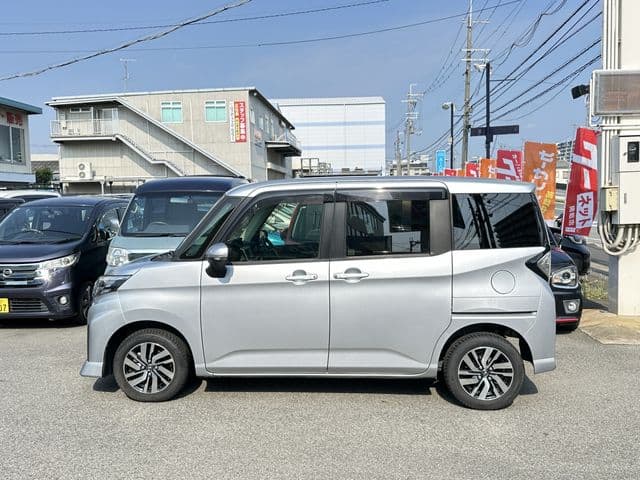 Car thumbnail 4
