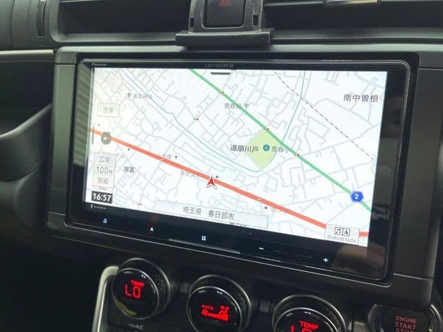 Car thumbnail 4