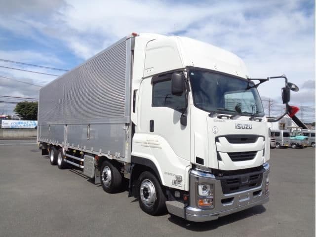 ISUZU