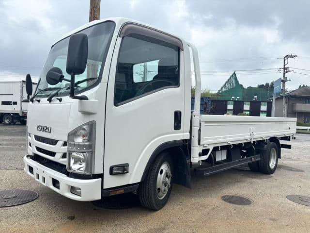 ISUZU