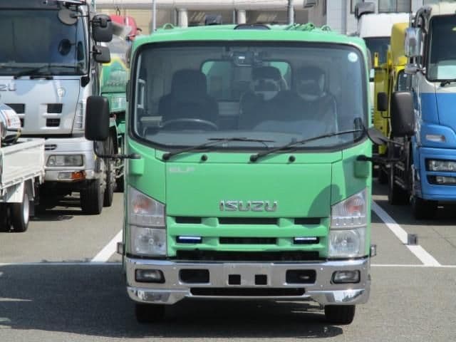 Car thumbnail 3