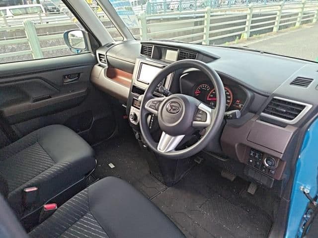 Car thumbnail 3