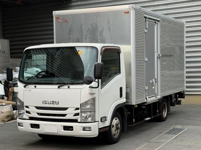 ISUZU