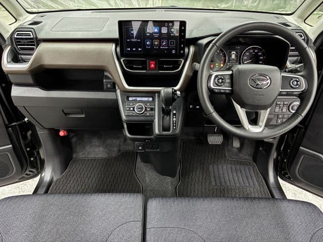 Car thumbnail 4