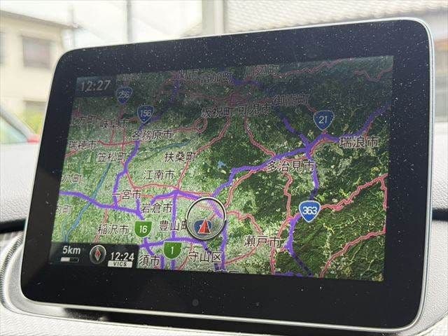 Car thumbnail 4