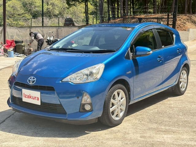 Car image 1