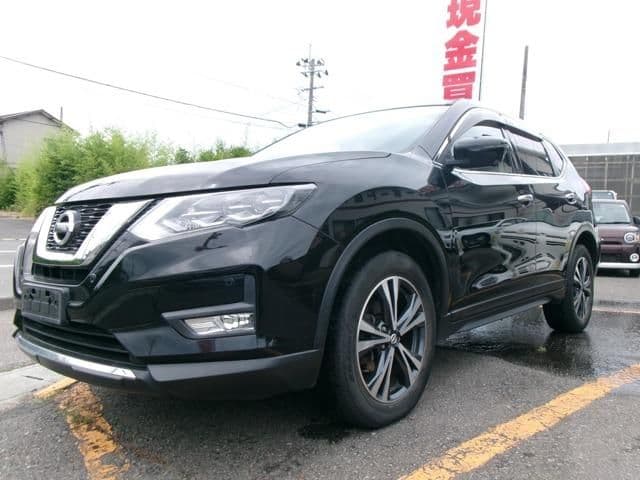 NISSAN