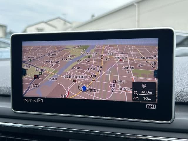Car thumbnail 4