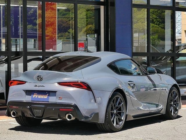 Car thumbnail 2