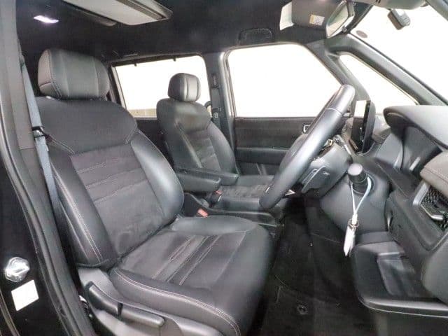 Car thumbnail 4