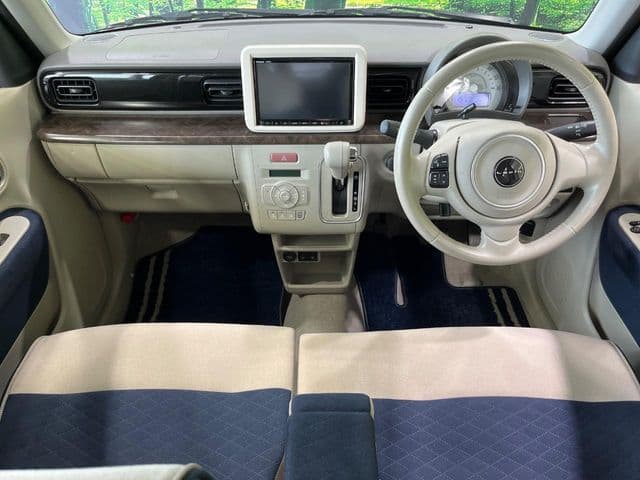 Car thumbnail 2