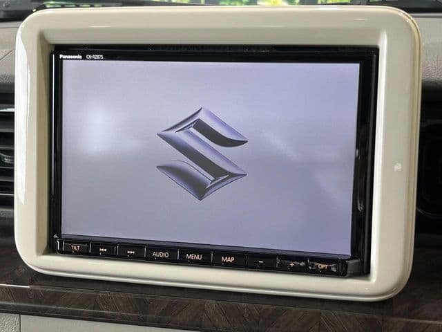 Car thumbnail 3