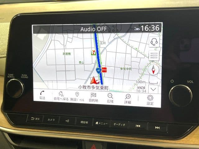 Car thumbnail 3
