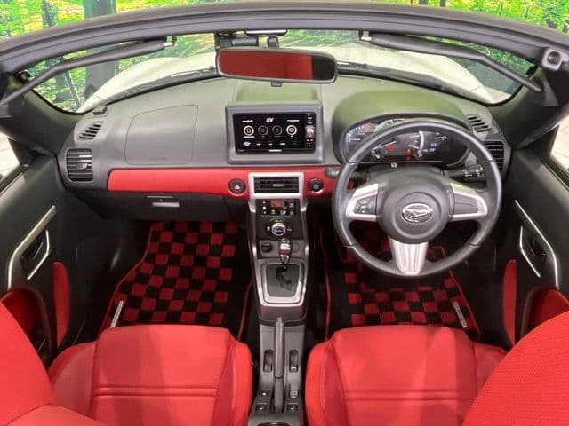Car thumbnail 2