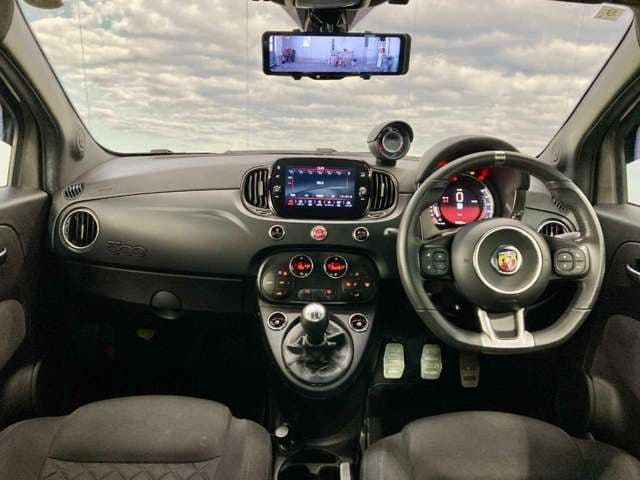 Car thumbnail 2