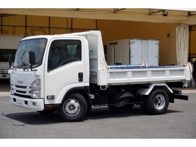 ISUZU