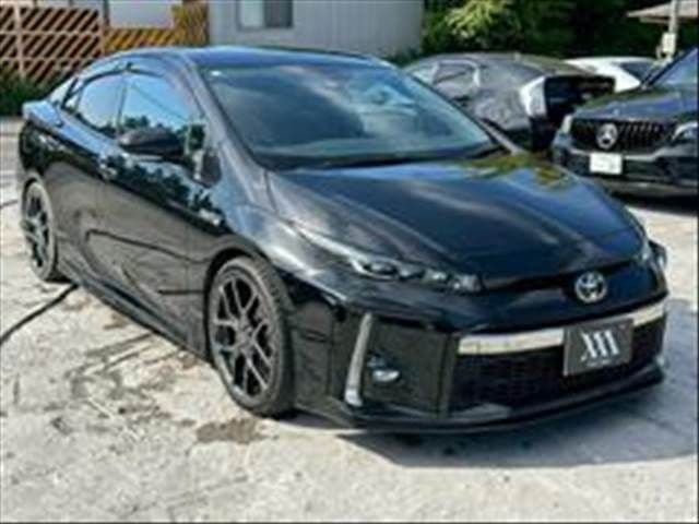 Car thumbnail 3
