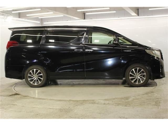 Car thumbnail 4