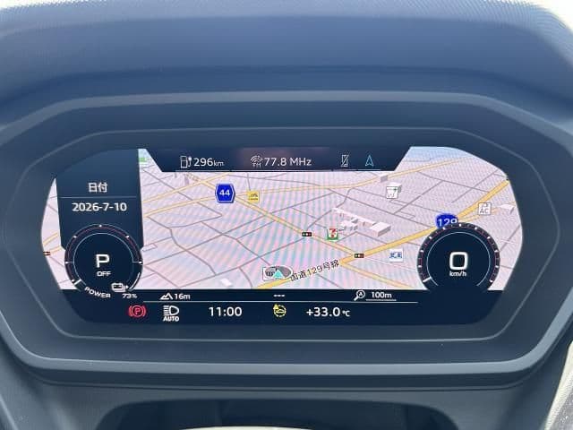 Car thumbnail 3