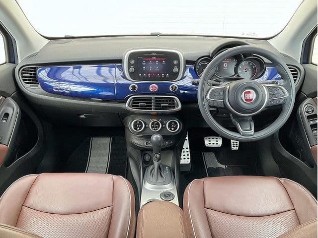 Car thumbnail 3