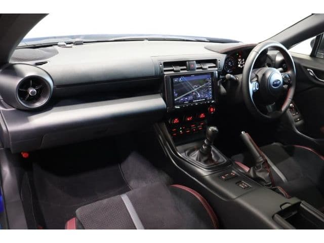Car thumbnail 4