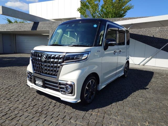 SUZUKI
