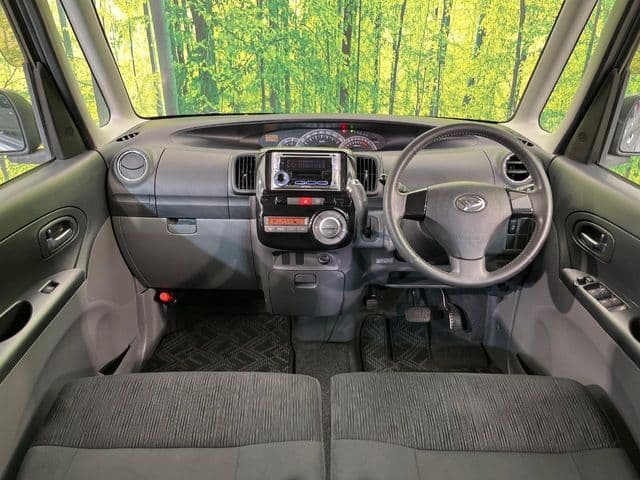 Car thumbnail 2