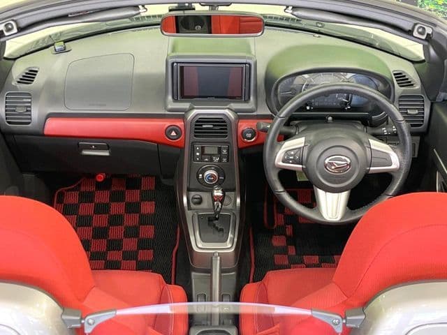 Car thumbnail 2
